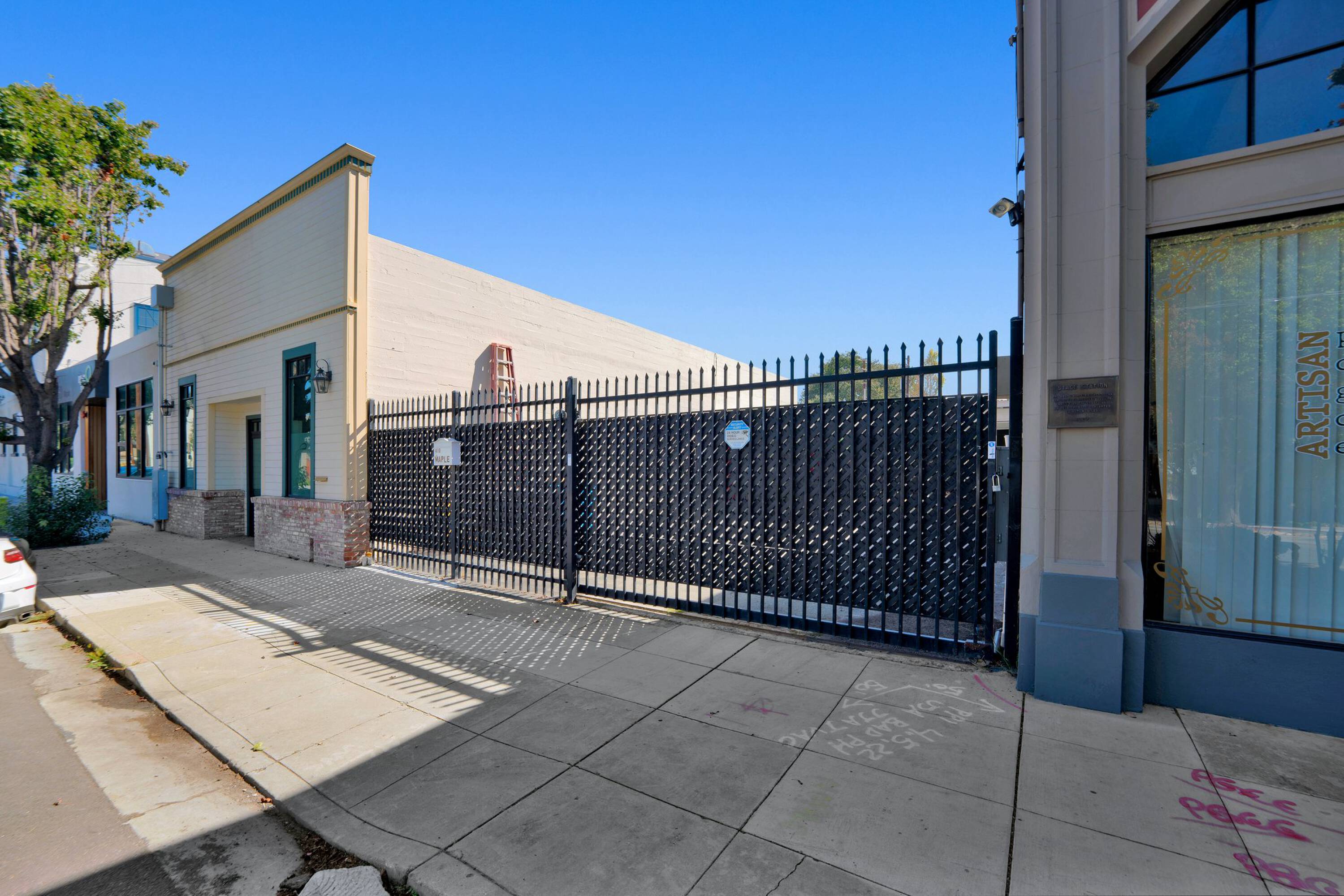 Commercial/Retail/Lease Retail/Office/Special Purpose